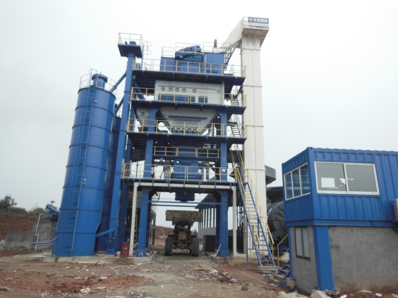 AMP3000 (+)-C Asfaltblandingsplante 260T/PH